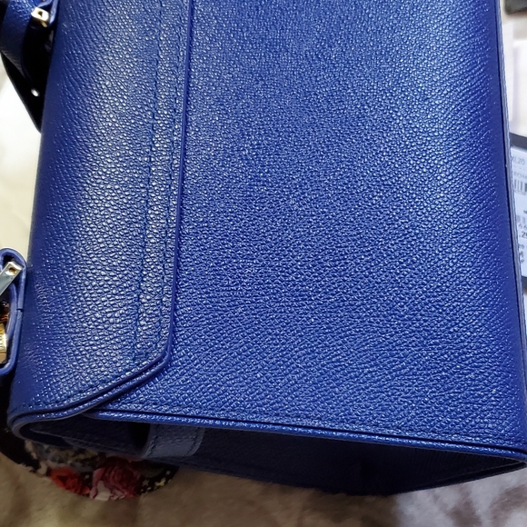 MCM RGB Mini Satchel - Picture 5 of 12